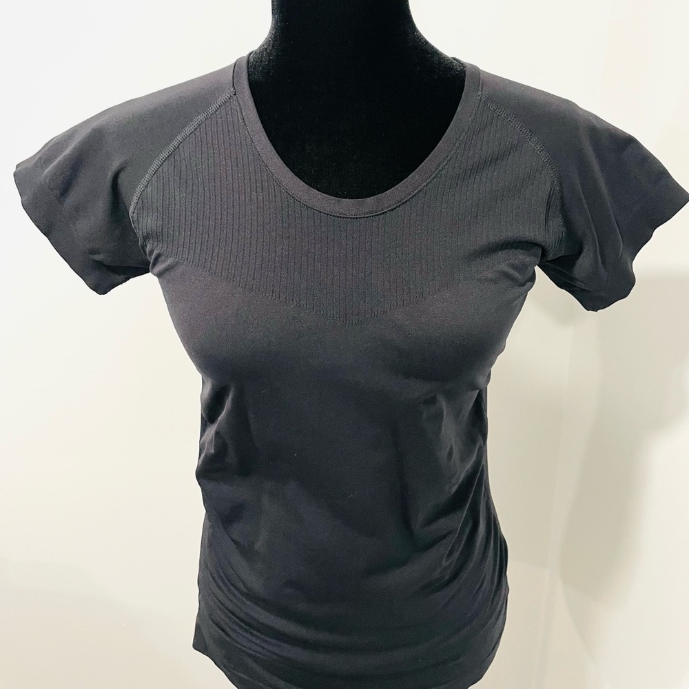 Z by Zella Black Athletic Top - Picture 4 of 10